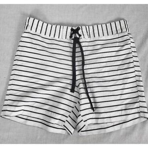 Costal Blue Men's S Striped Boardshorts Swimsuit Swim wear NWT Wh/Blk Lake Pool